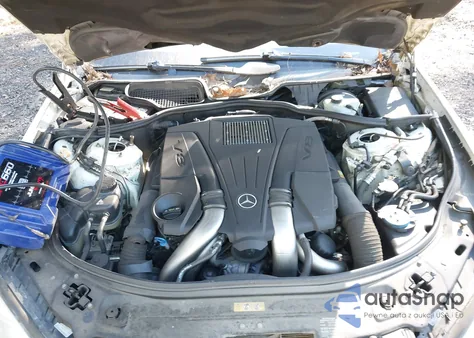 2013 Mercedes-Benz S 550 z USA, uszkodzony, nr VIN WDDNG7DB9DA525974